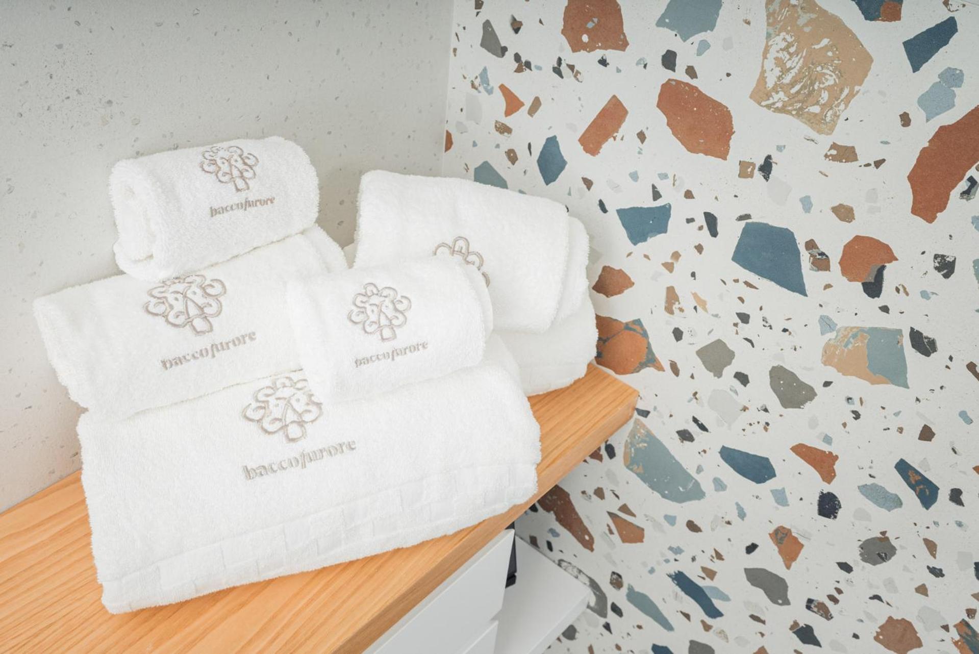 Albergo Dipinto Baccofurore Luaran gambar